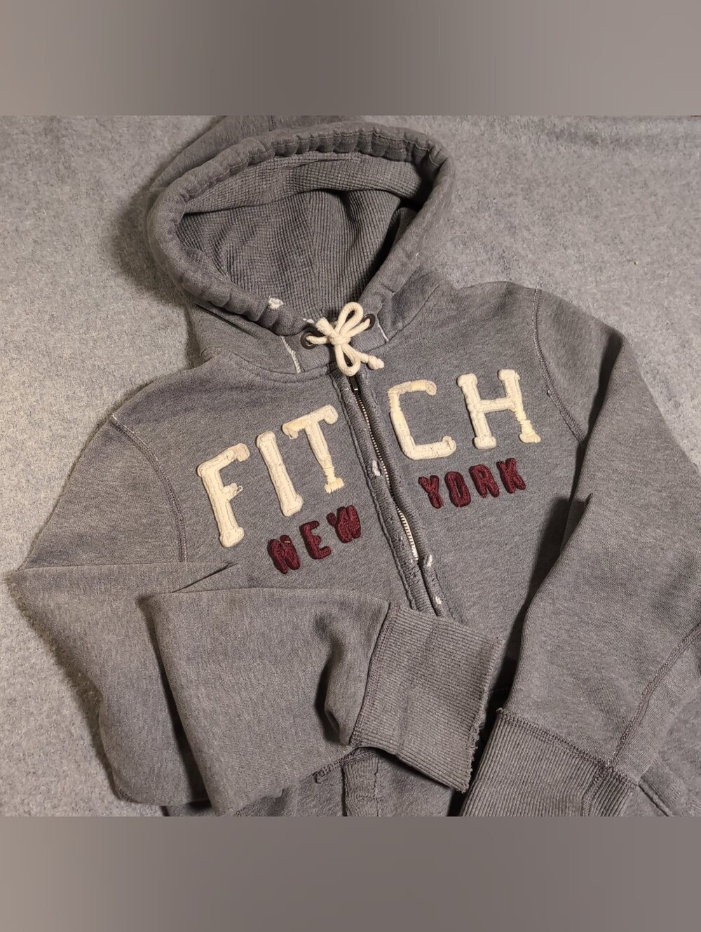 Vintage Y2K Abercrombie & Fitch Men's Muscle Zip Hoodie Grey Size L